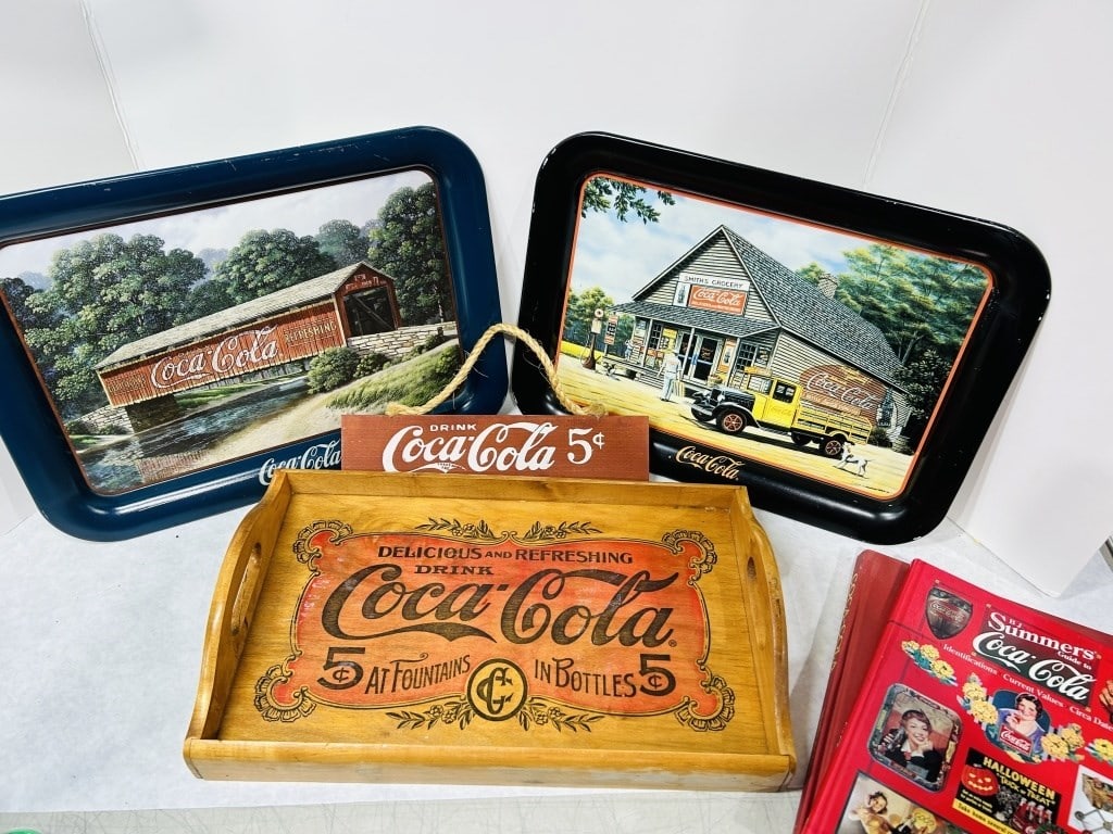VINTAGE COCA-COLA TRAYS (1 of 1)