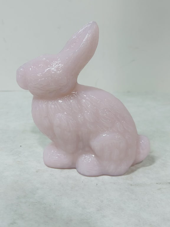 MOSSER CROWN TUSCAN STANDING RABBIT (1 of 4)