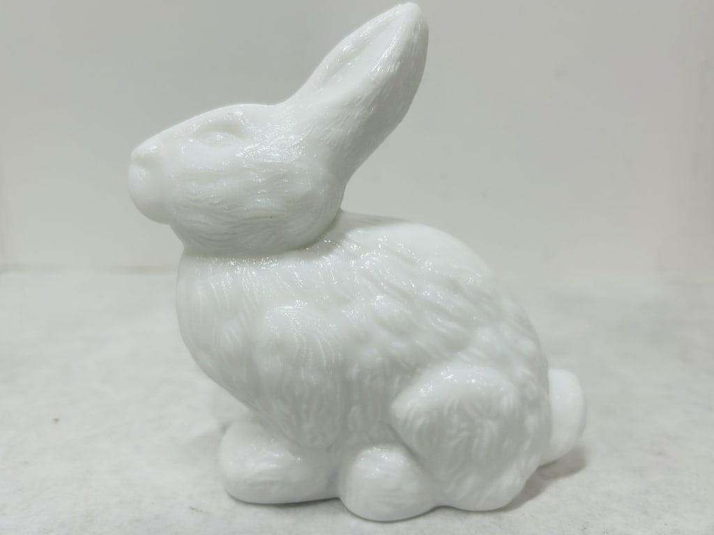 MOSSER WHITE STANDING BUNNY (1 of 4)