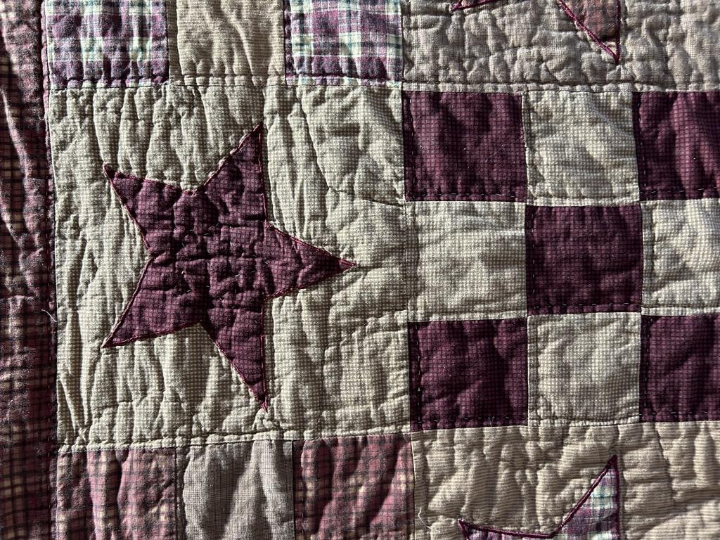 PRIMITIVE RED LAP QUILT - 2