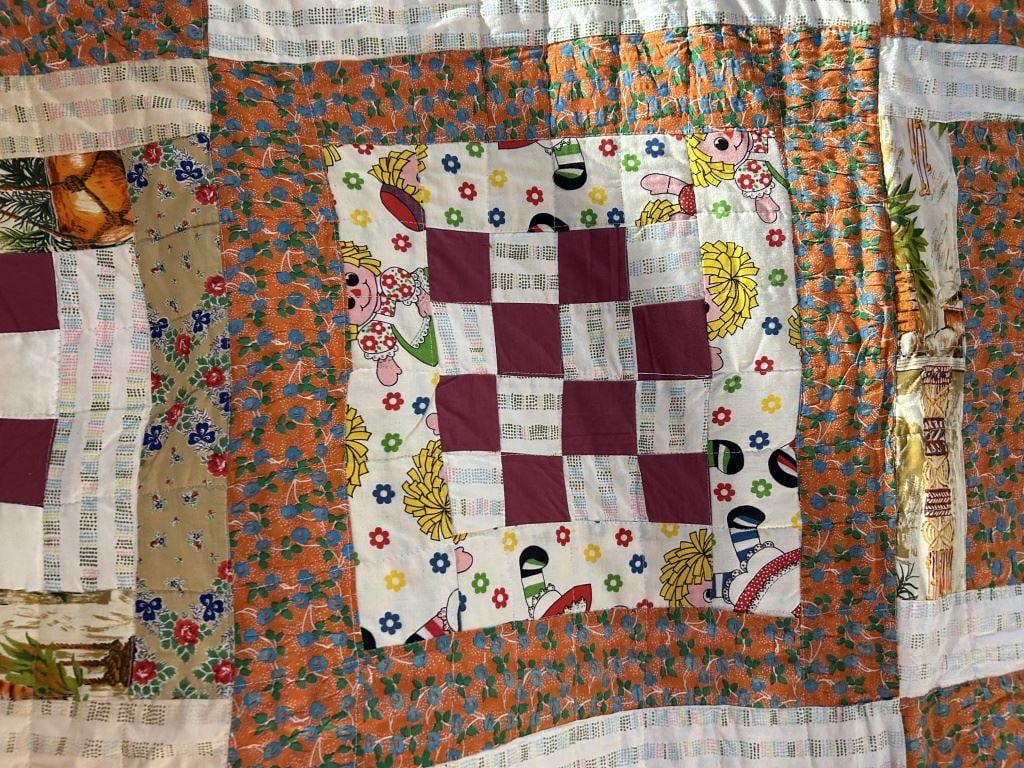 BROWN SQUARE QUILT - 2