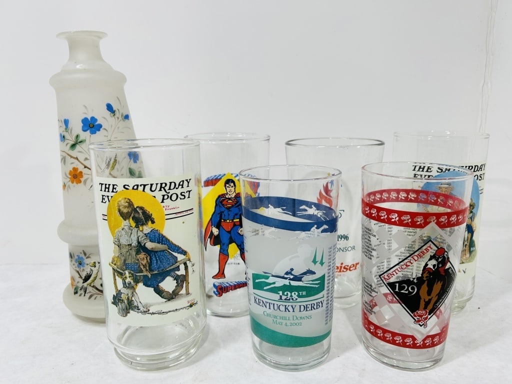 VINTAGE SOUVINEER GLASSES (1 of 2)