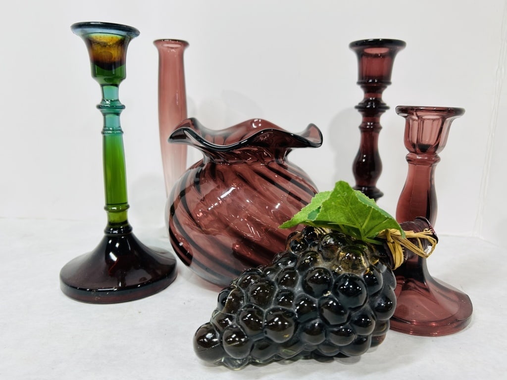 AMETHYST PURPLE GLASS LOT (1 of 2)