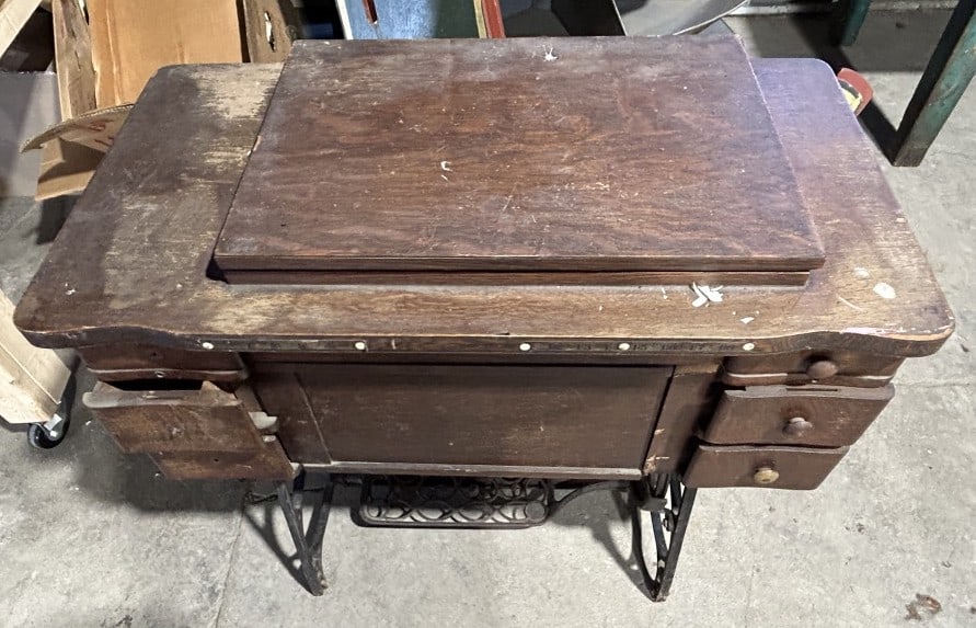 ANTIQUE SEWING TABLE - 3