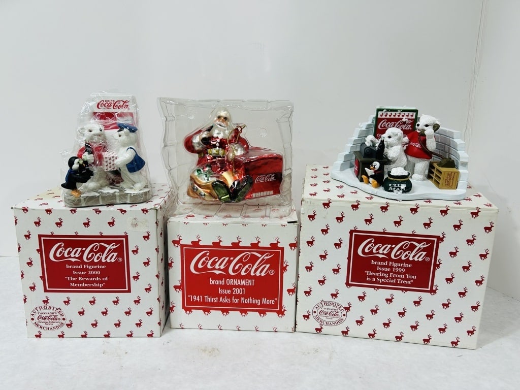VINTAGE COCA-COLA CHRISTMAS FIGURINES (1 of 1)