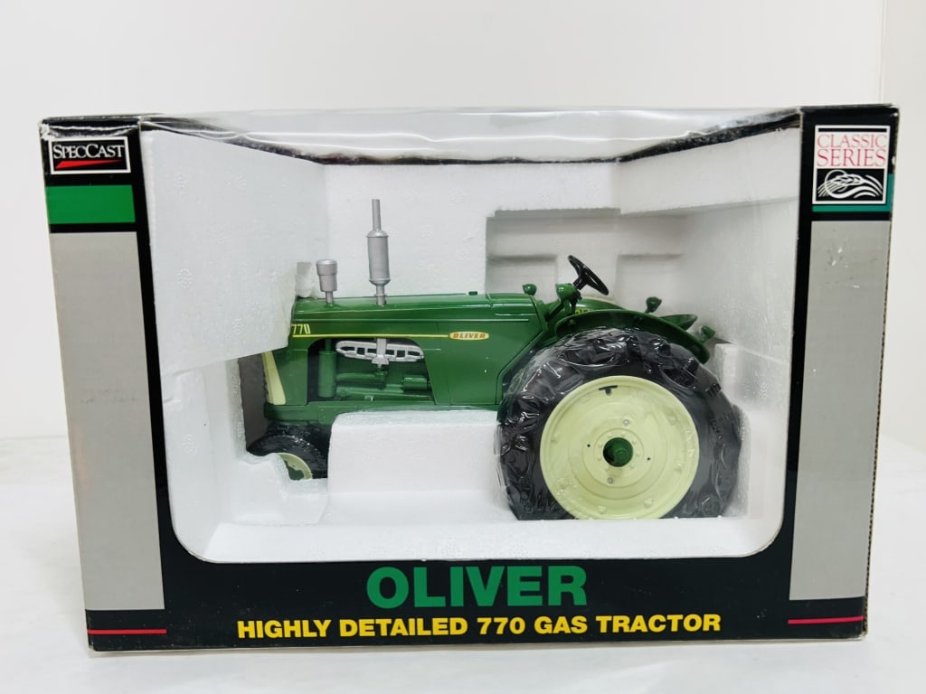 SPECCAST 1/16 HGHLY DETAILED OLIVER 770 (1 of 7)