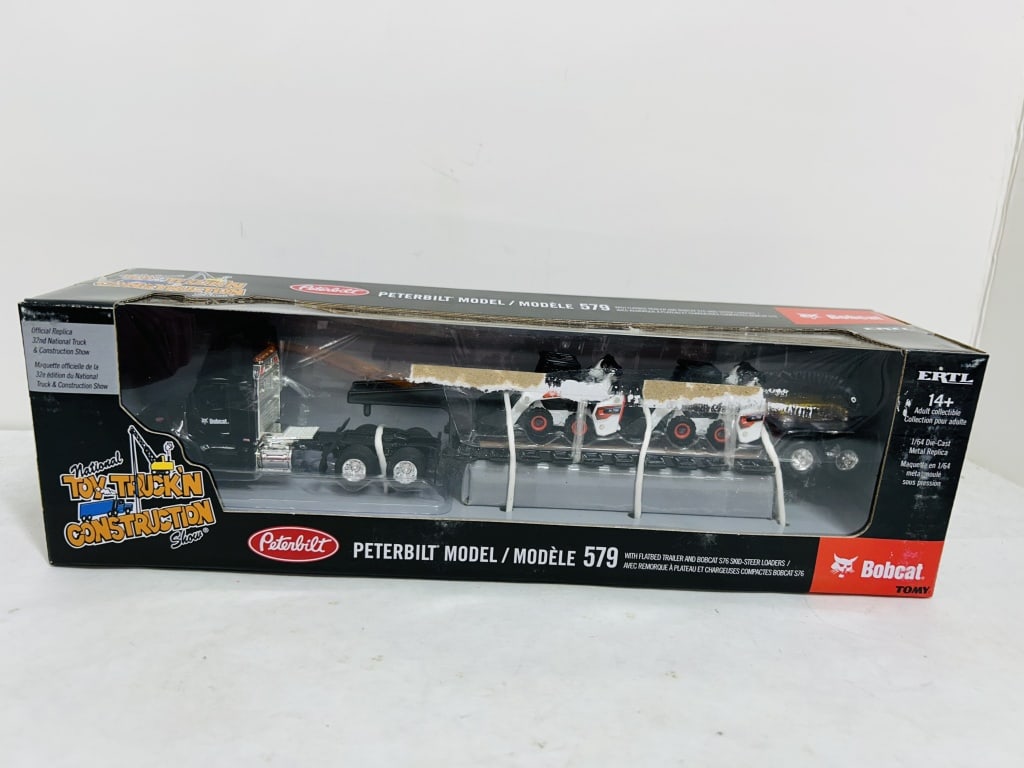 ERTL PETERBUILT/BOBCAT MODEL 579 (1 of 8)
