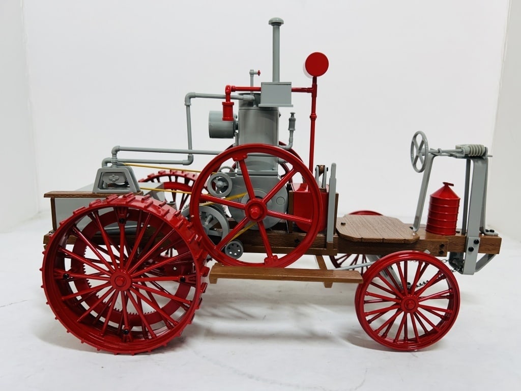 ERTL MILLENNIUM FROELICH GAS TRACTOR: DIECAST, MODEL #15008, STOCK #3479U