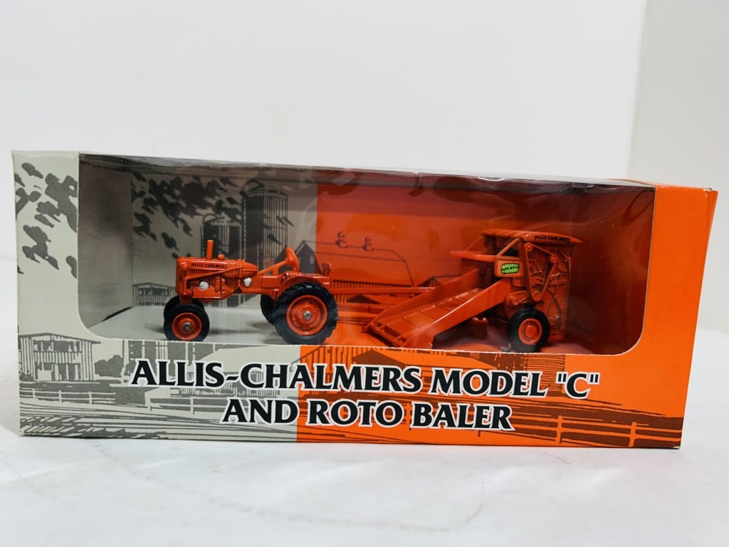 ERTL 1/43 '97 FARM SHOW ALLIS MODEL C W/ROTO BALER (1 of 7)