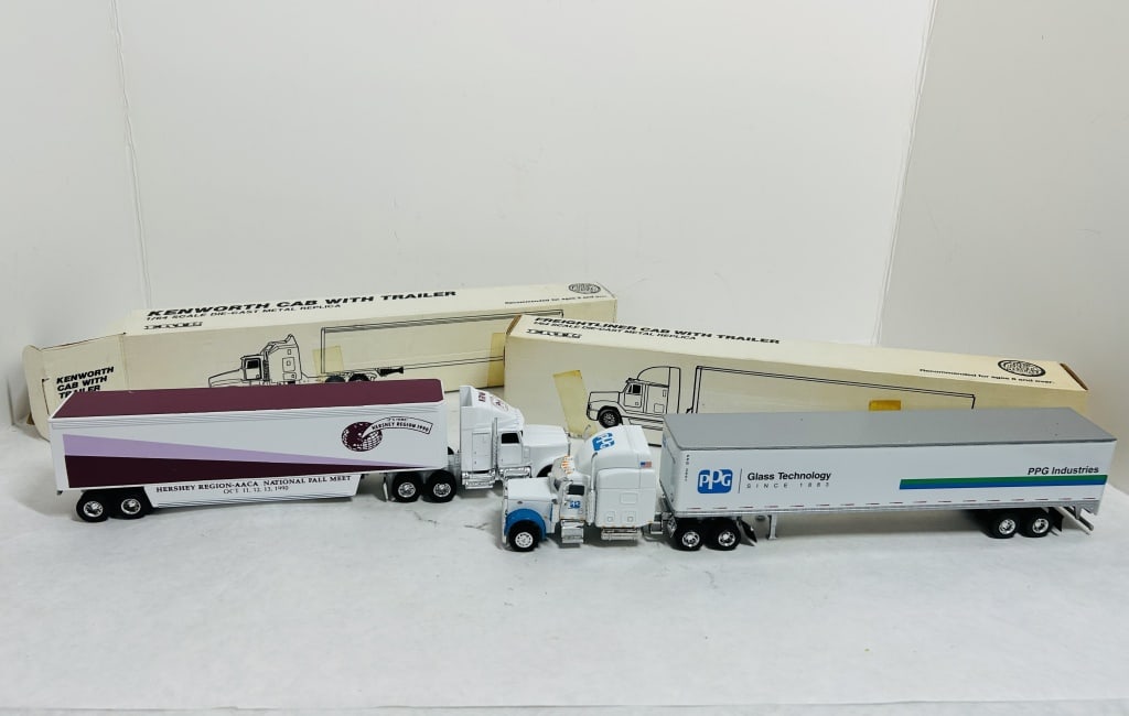 ERTL 1/64 HERSHEY SWAP MEET TRACTOR TRAILER (1 of 13)