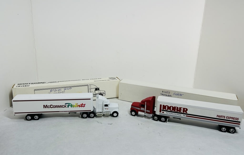 ERTL 1/64 HOBBLER PARTS EXPRESS TRACTOR TRAILER (1 of 11)