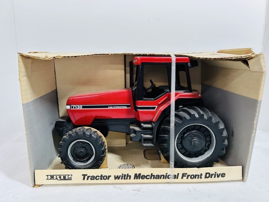 ERTL 1/16 CASE IH 7130 WF MECHANICAL FRONT DRIVE (1 of 6)
