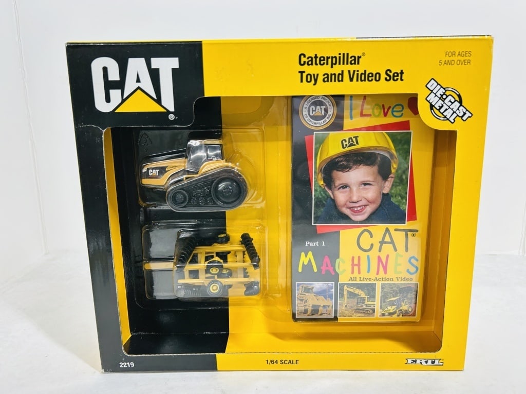 ERTL 1/64 CAT TOY AND VIDEO SET: DIECAST, VHS TAPE, MODEL #2219, STOCK #1806U