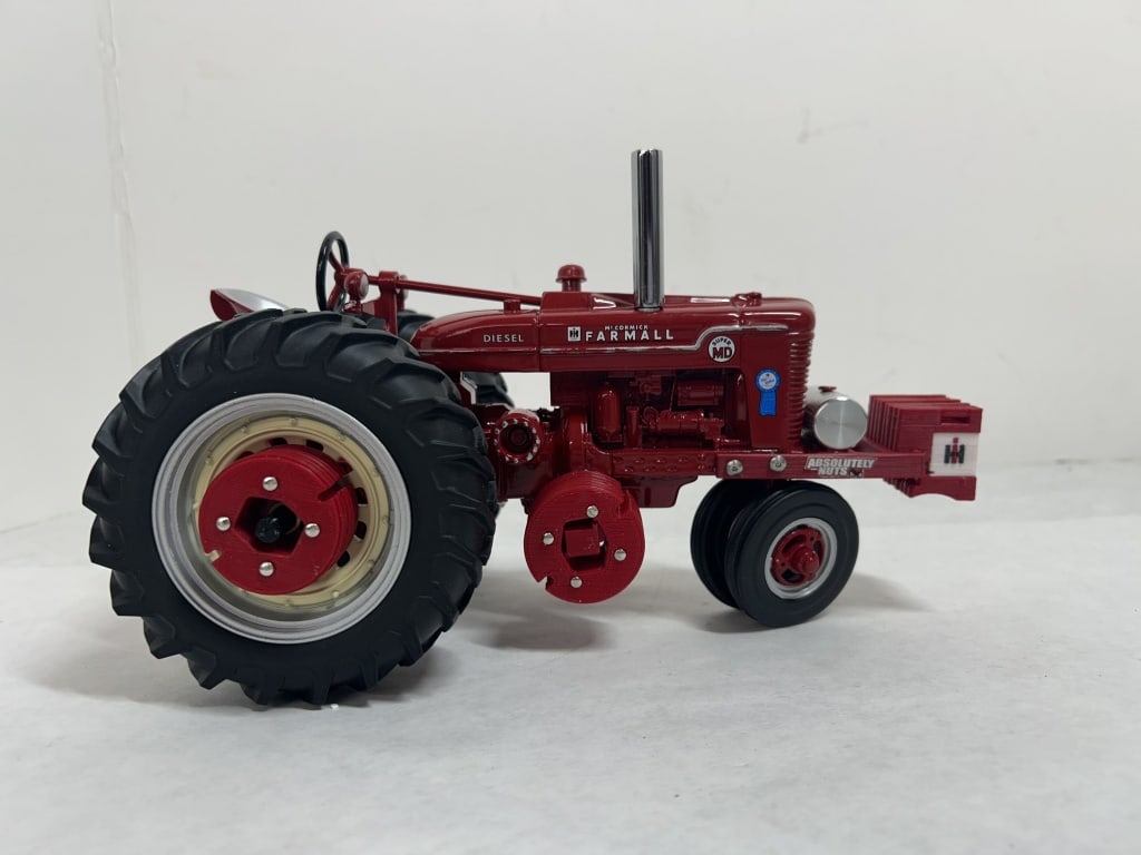1/16 ABSOLUTELY NUTS PULLING TRACTOR - 7