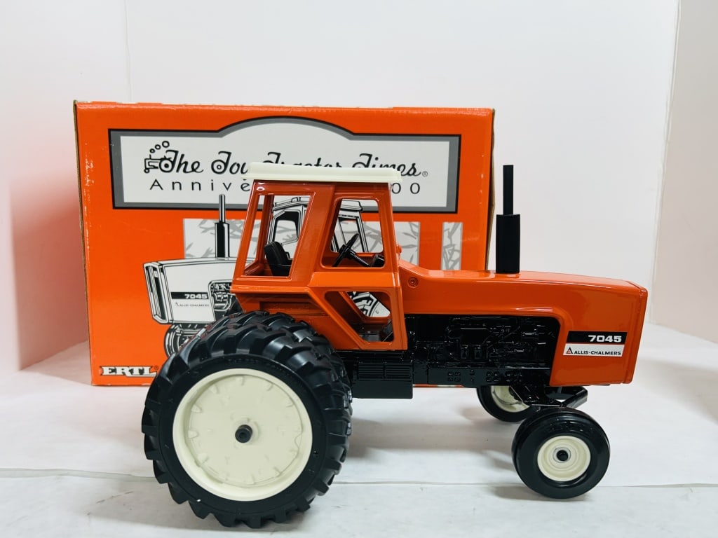 ERTL 1/16 TOY TRACTOR TIMES AC 7045 WF: DIECAST, THE TOY TRACTOR TIMES ANNIVERSARY 2000 ALLIS-CHALMERS 7045, MODEL #29143