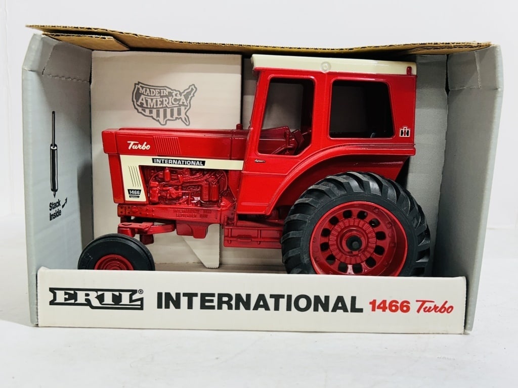 ERTL SPECIAL EDITION INTERNATIONAL 1466 TURBO CAB: 1/16 SCALE DIE CAST METAL HIGHLY DETIALED SPECIAL EDITION INTERNATIONAL 1466 TURBO WITH CAB NIB STOCK #4622 ITEM #2580