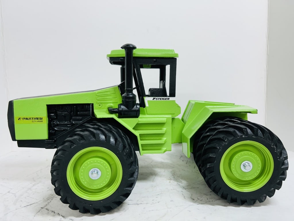 CASE IH HERITAGE COLLECTION 1995 - PANTHER CP 1400 (1 of 6)