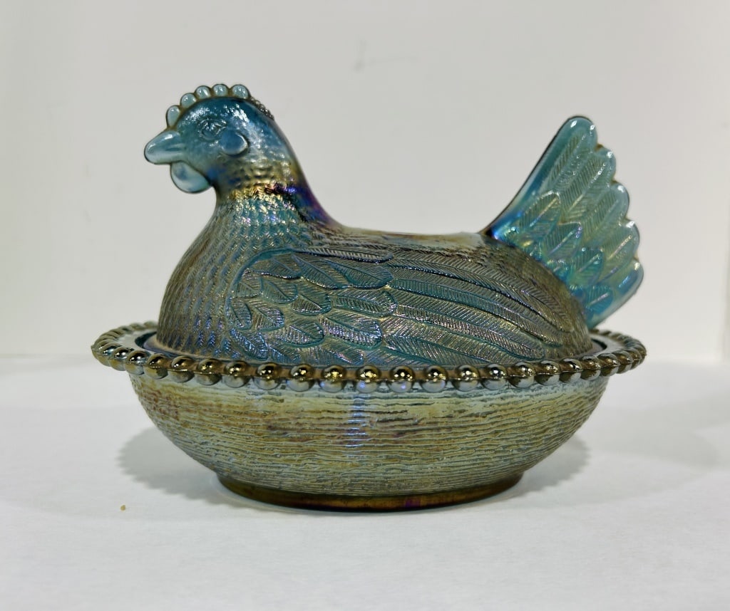 CARNIVAL BLUE INDIANA GLASS HEN ON NEST: INDIANA GLASS