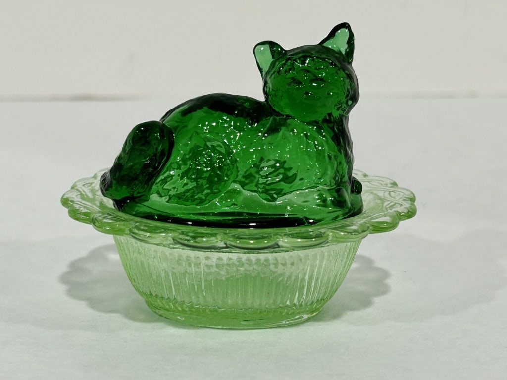 MOSSER MINI CAT ON NEST HUNTER GREEN (1 of 5)