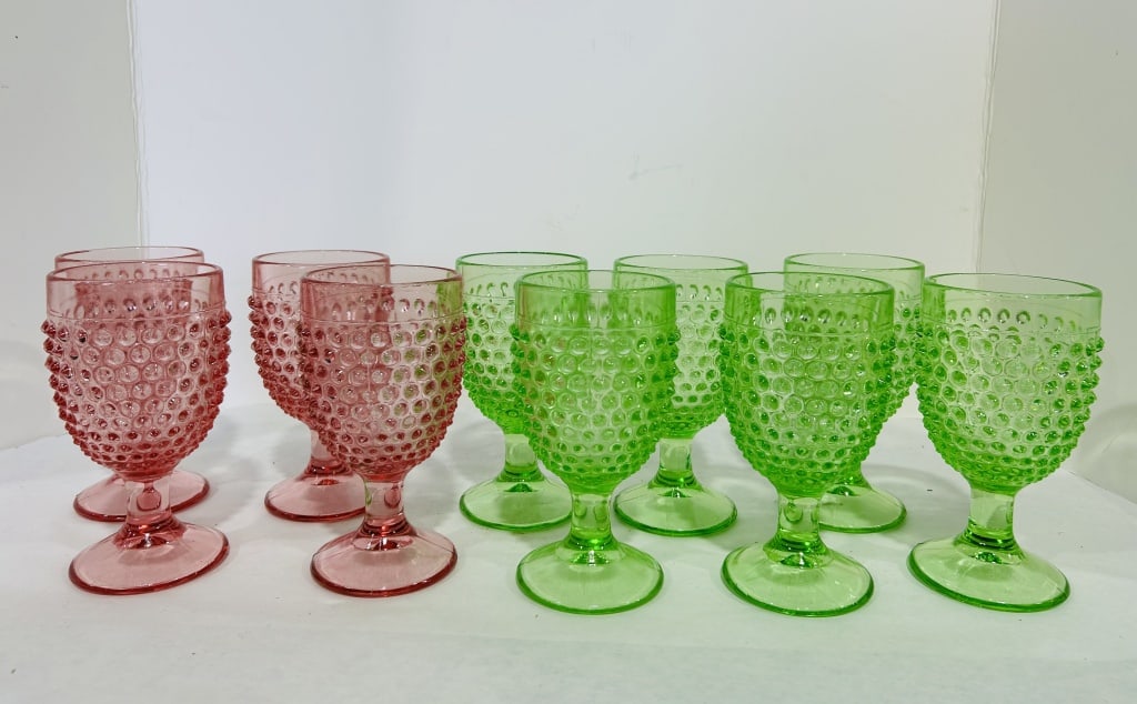 VINTAGE HOBNAIL GLASSES IN GREEN AND PINK: NO CHIPS OR CRACKS 10 TOTAL