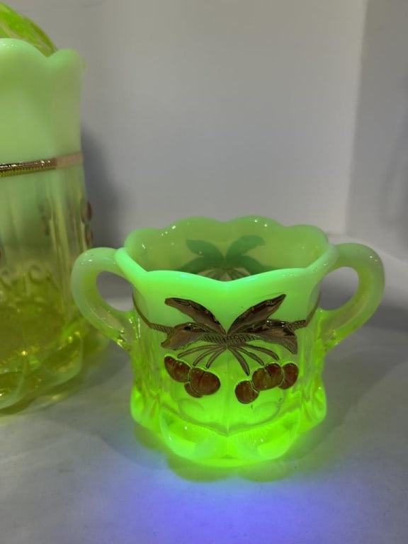 MOSSER CHERRY AND CABLE PATTERN GLOWS - 2