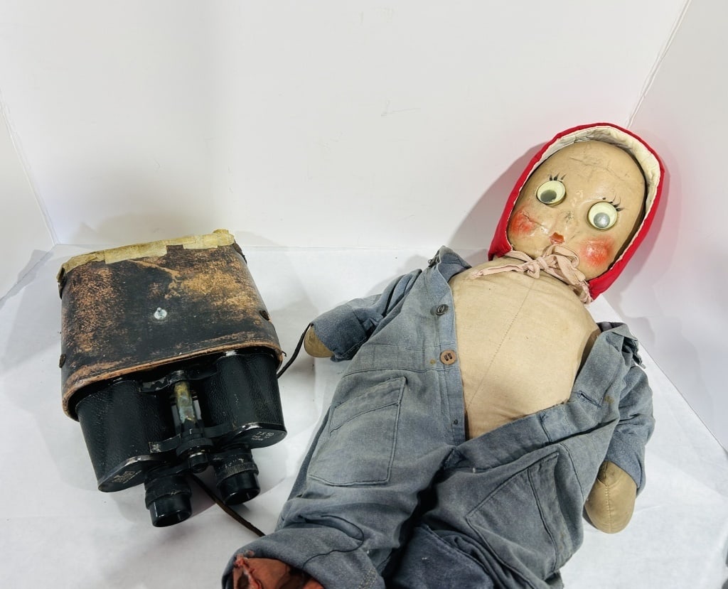 VINTAGE BINOCULARS (1 of 3)