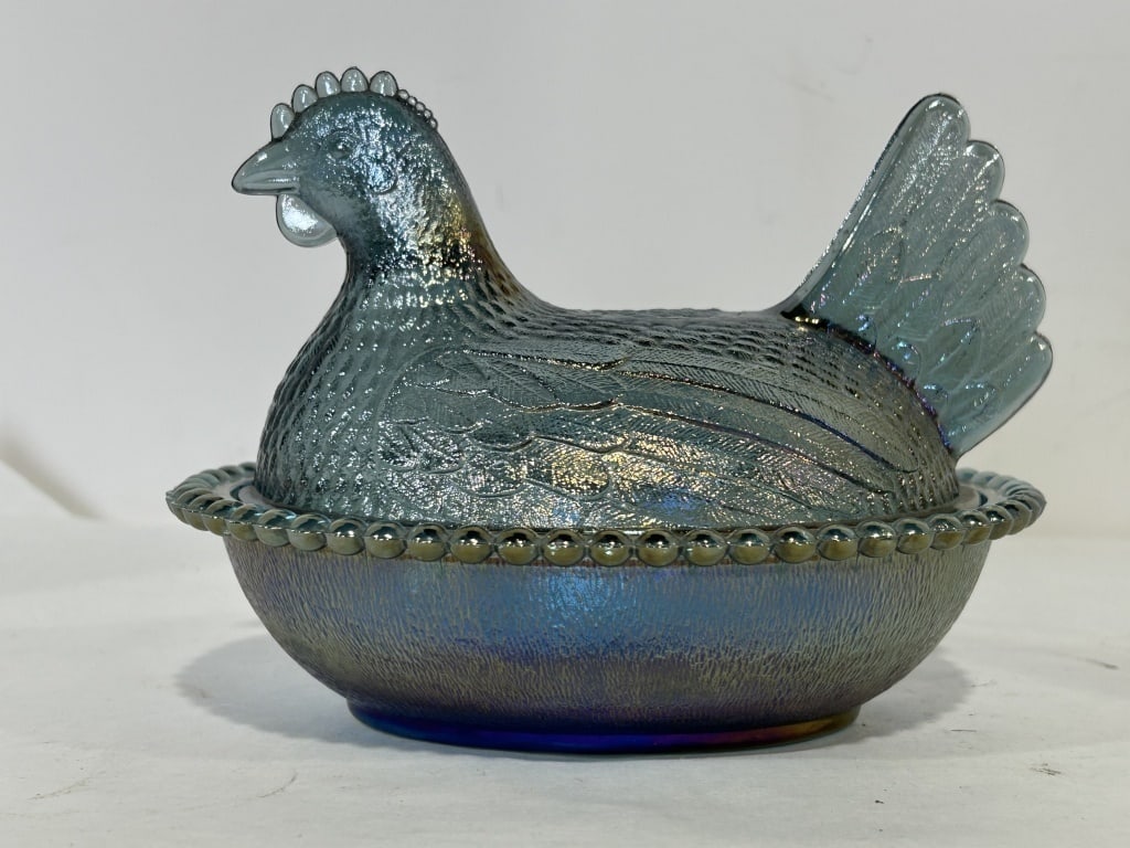 INDIANA GLASS HEN ON A NEST CARNIVAL BLUE (1 of 5)