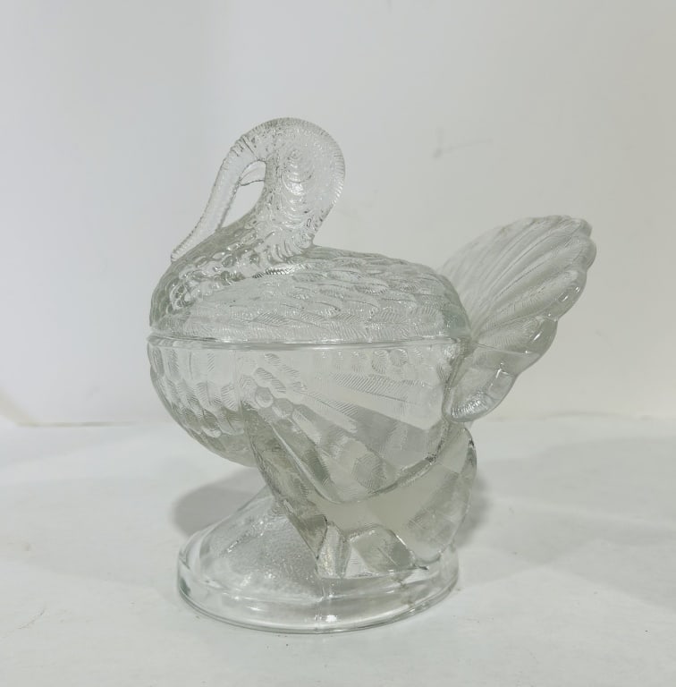 VINTAGE L.E. SMITH LIDDED TURKEY CANDY DISH: CLEAR
