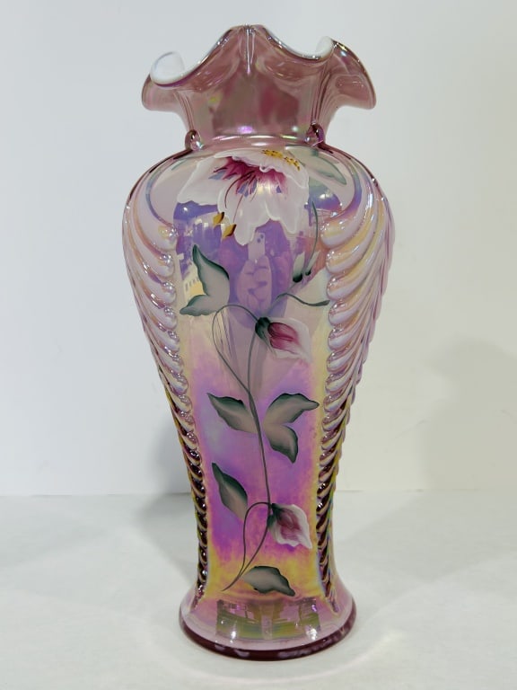 FENTON DUSTY ROSE VASE 1977 MUSEUM COLLECTION (1 of 4)