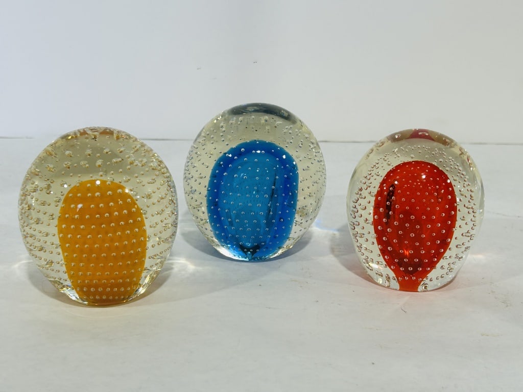 VINTAGE PAPER WEIGHTS: .