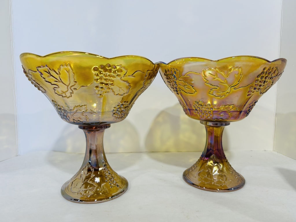 INDIANA AMBER IRIDECENT PEDESTAL FRUIT BOWLS: SET OF 2