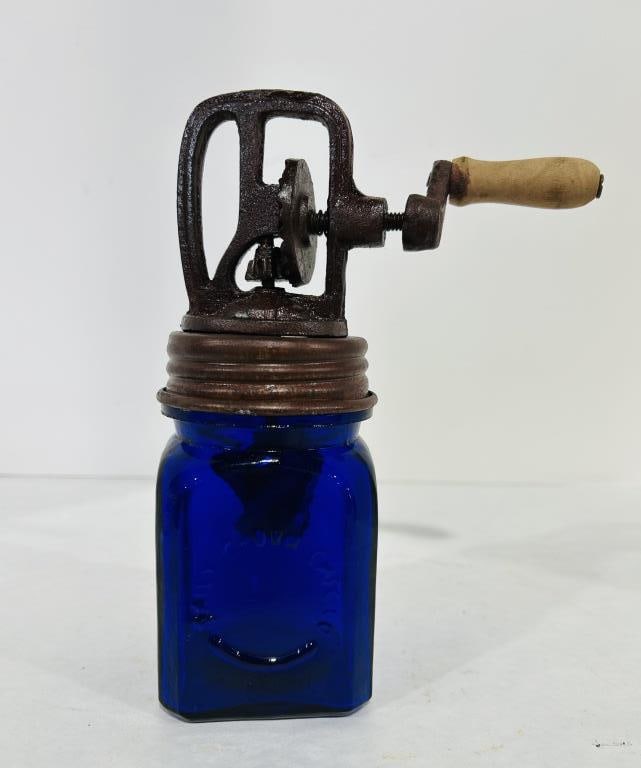 DAZEY COBALT BUTTER CHURN 2 CUP (1 of 6)