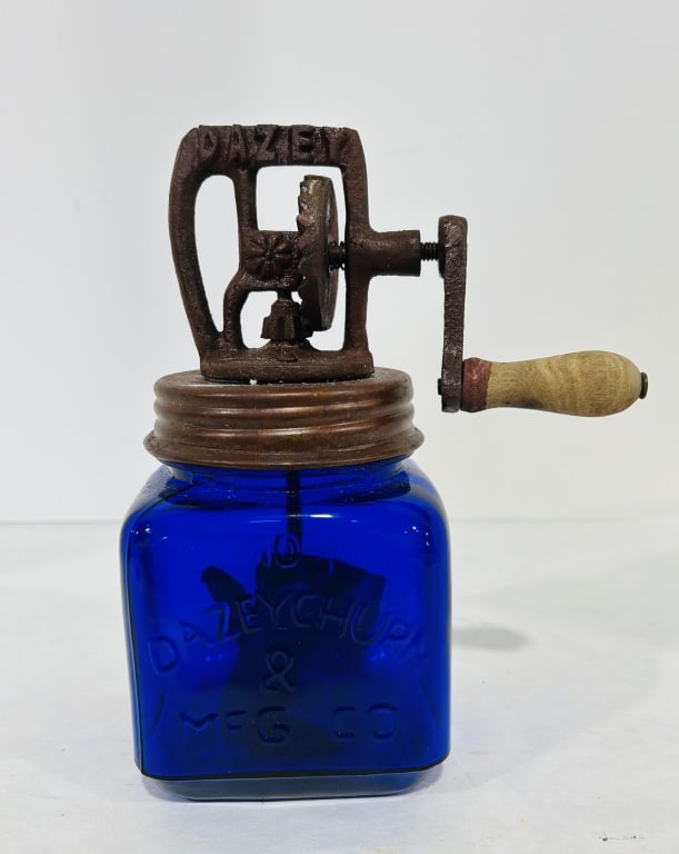 DAZEY COBALT BUTTER CHURN NO 10 (1 of 6)