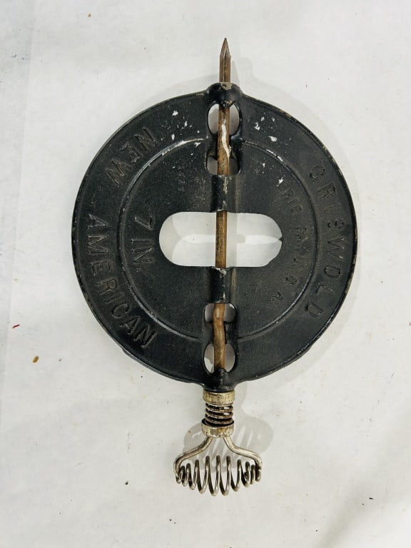 GRISWOLD 7INCH STOVEPIPE DAMPER: .