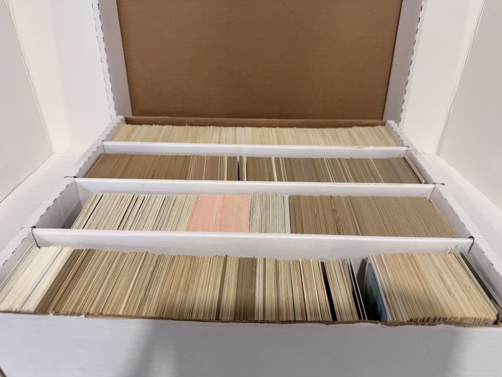 1980S-1990S BASEBALL CARDS LARGE BOX (1 of 2)
