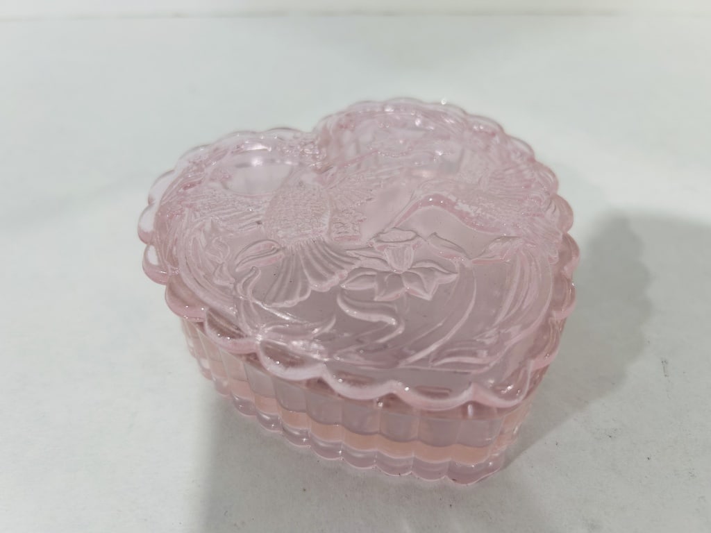 MOSSER PINK HUMMINGBIRD BEAUTY BOX (1 of 7)