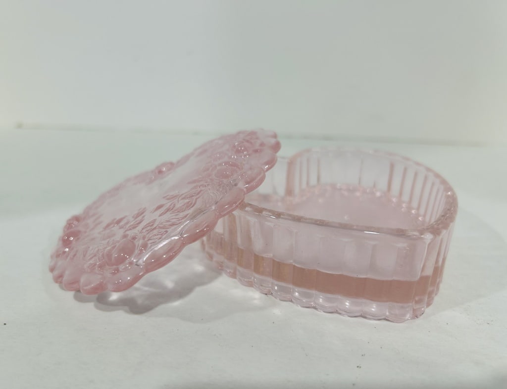 MOSSER PINK ROSE BEAUTY BOX (1 of 6)