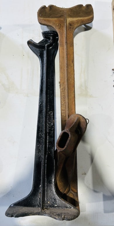 TWO ANTIQUE CAST IRON COBBLER SHOE (1 of 1)