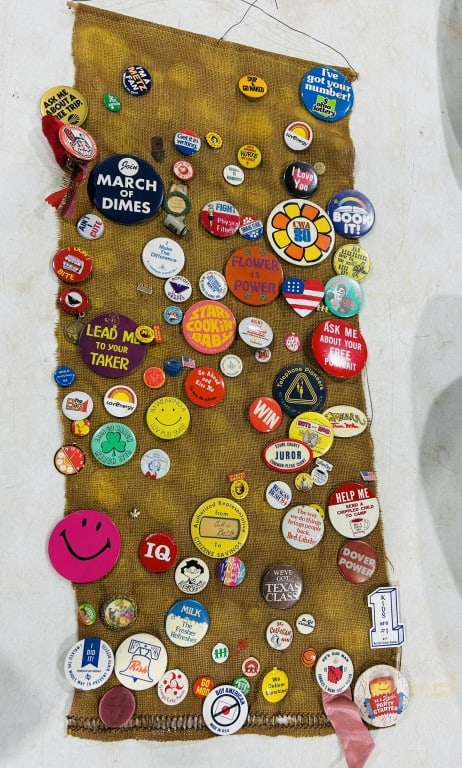 LOADED LOT OF EARLY VINTAGE BUTTONS: ALL ONE MONEY