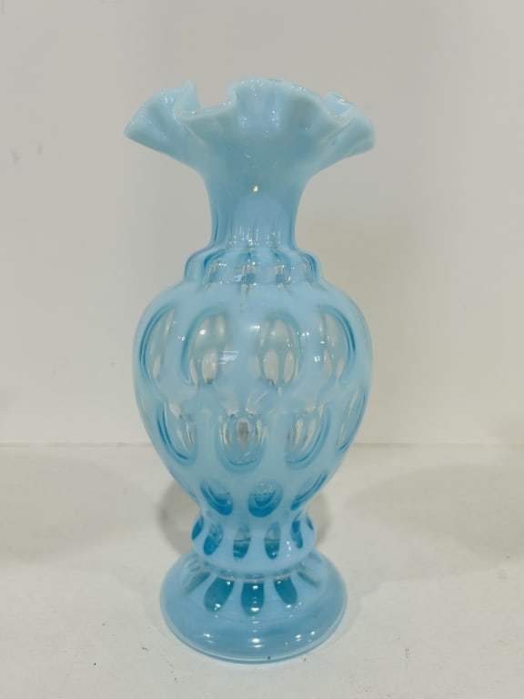 FENTON COIN DOT BLUE RUFFLED VASE (1 of 5)