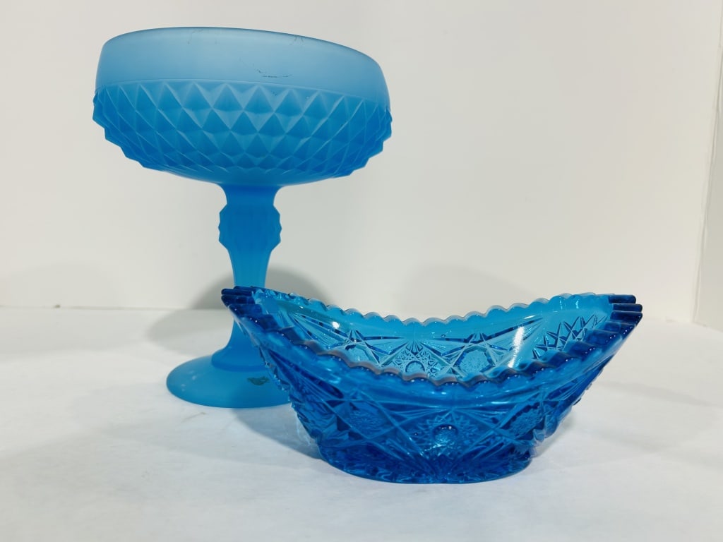 INDIANA GLASS DIAMOND POINT COMPOTE (1 of 6)