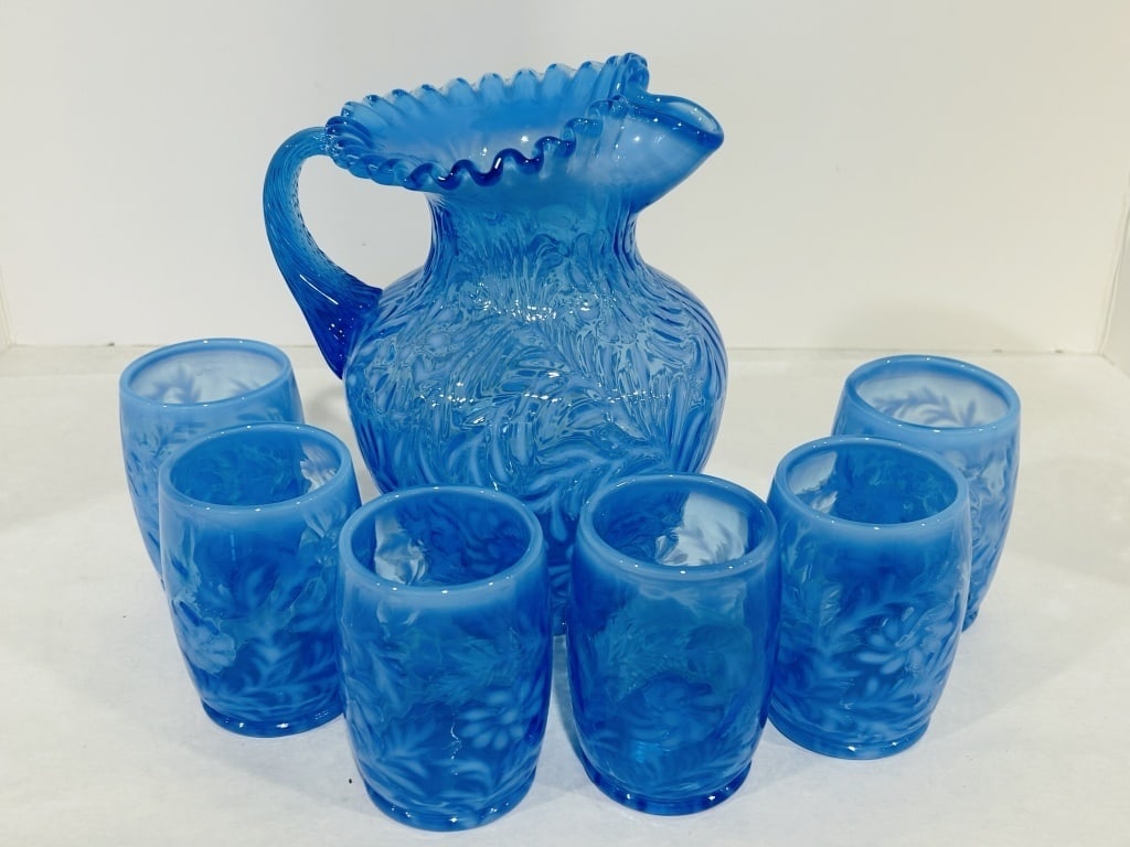FENTON BLUE OP DAISY AND FERN PITCHER & GLASSES (1 of 10)