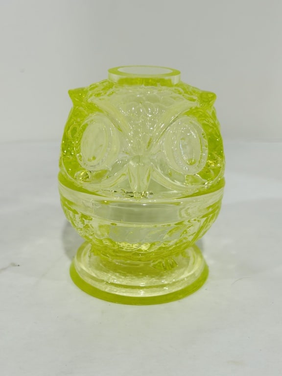 FENTON URANIUM OWL FAIRY LAMP - 2