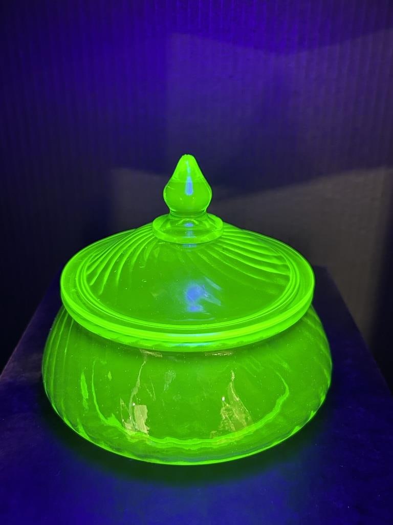 URANIUM LIDDED CANDY DISH: .