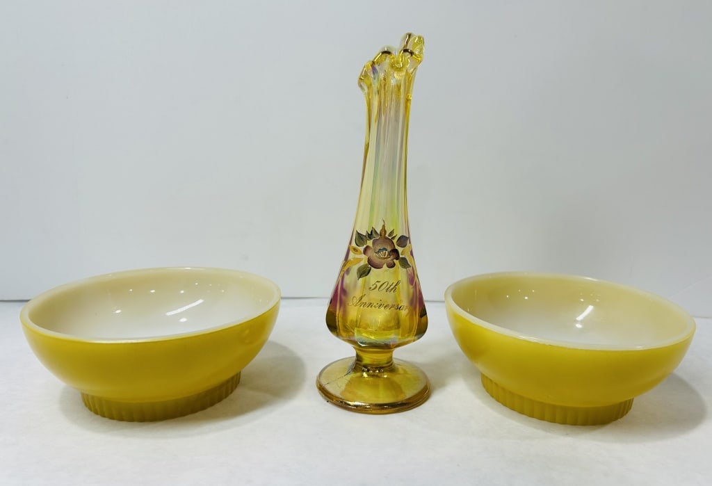 Vintage American Glassware Including Fenton and Fire-King: This lot consists of three pieces of vintage American glass, including two bowls and one commemorative vase. The two round bowls are Fire-King milk glass produced by Anchor Hocking, featuring a bright