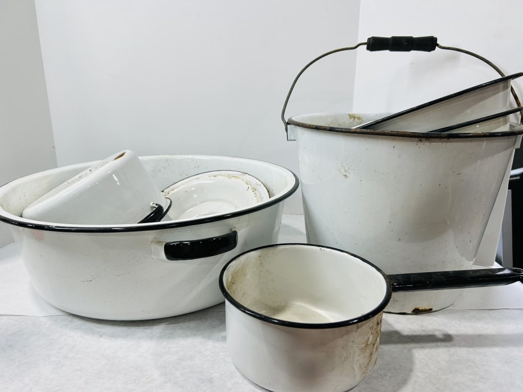 Vintage White and Black Enamelware Kitchenware (1 of 6)