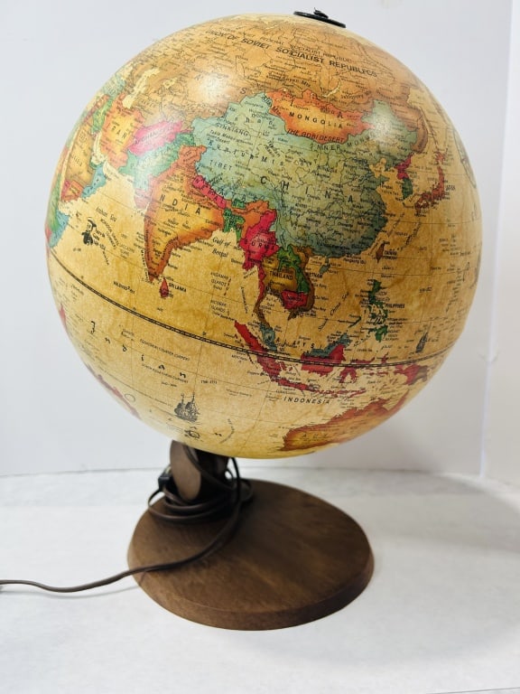 Illuminated Scan-Globe World Antique Spot Globe (1 of 5)
