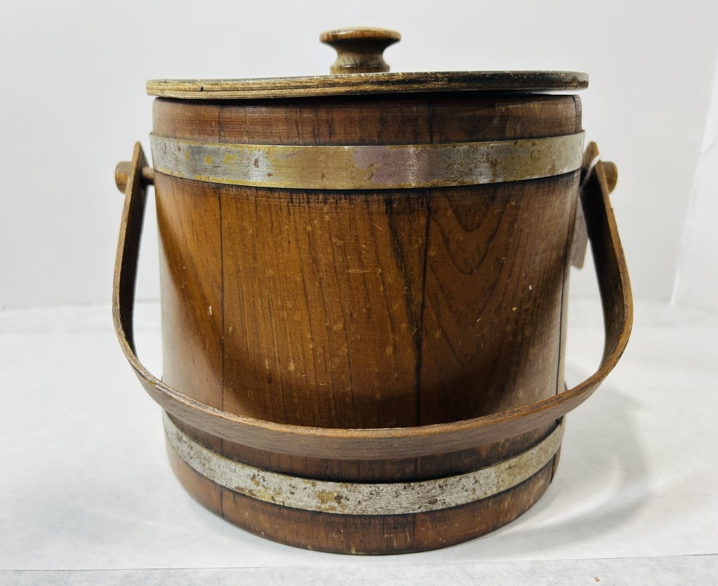 Antique Primitive Lidded Wooden Firkin Sugar Bucket with Swing Handle (1 of 4)