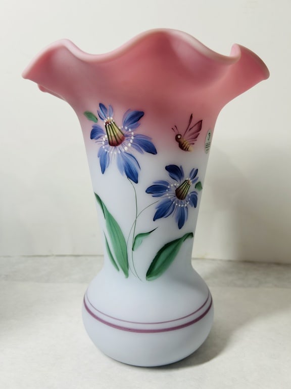 Fenton Art Glass 2001 Honor Collection Limited Edition Blue Burmese Vase: A contemporary Fenton Art Glass vase from the 2001 Honor Collection. The vessel is crafted in Burmese glass, a heat-sensitive glass that transitions from a salmon pink ruffled rim to a creamy custard 