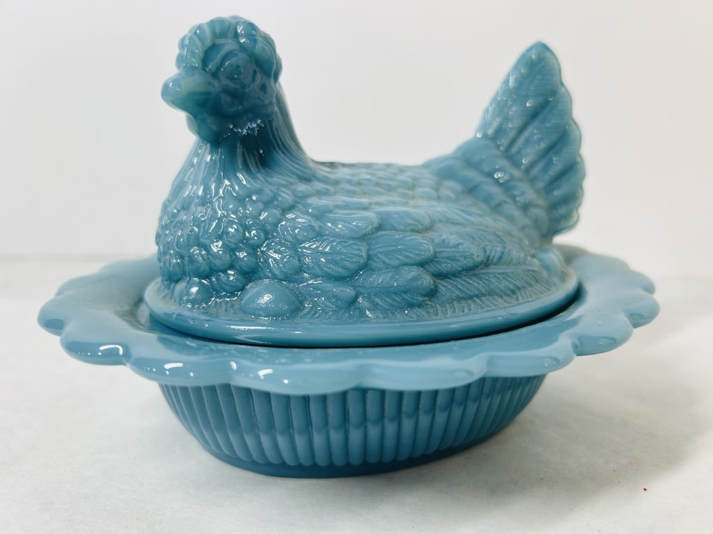 Mosser Blue Slag Glass Hen on Nest Covered Dish (1 of 4)